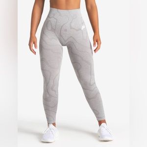 Pursue Fitness Sustainable Seamless Leggings
Cloud Grey size Large